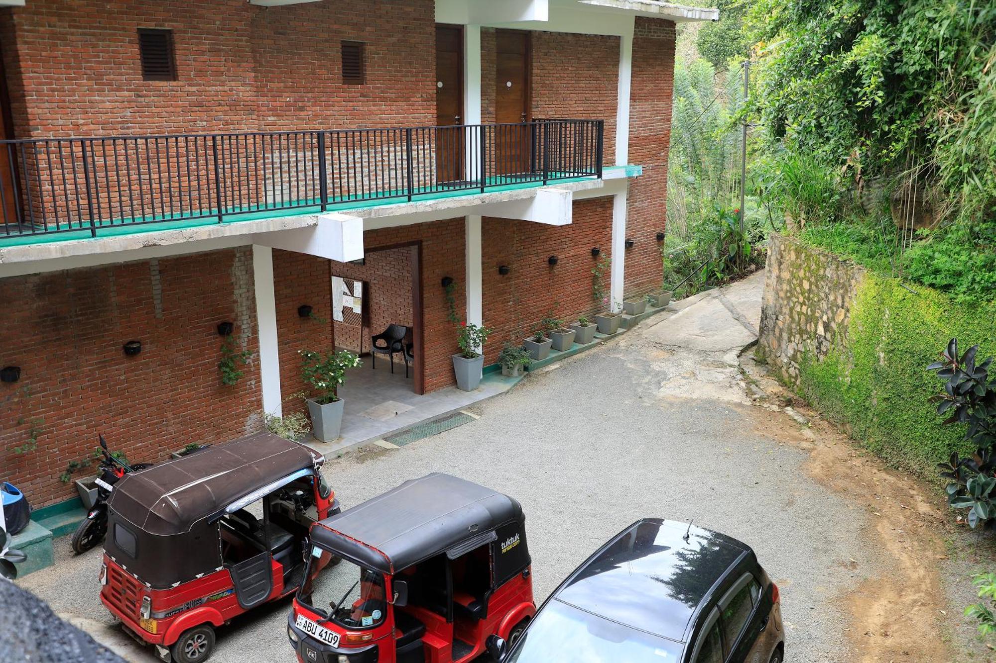 Hillcrest Отель типа 